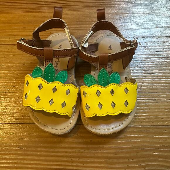Carter's tan yellow pineapple easy on sandals SIZE 4 - Picture 1 of 5